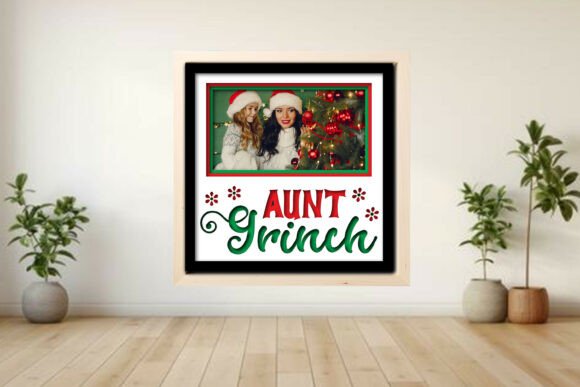 Crafting the Perfect Aunt Grinch Shadow Box